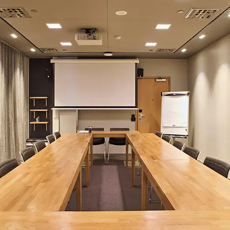 Solo Sokos Paviljonki מלון 4*